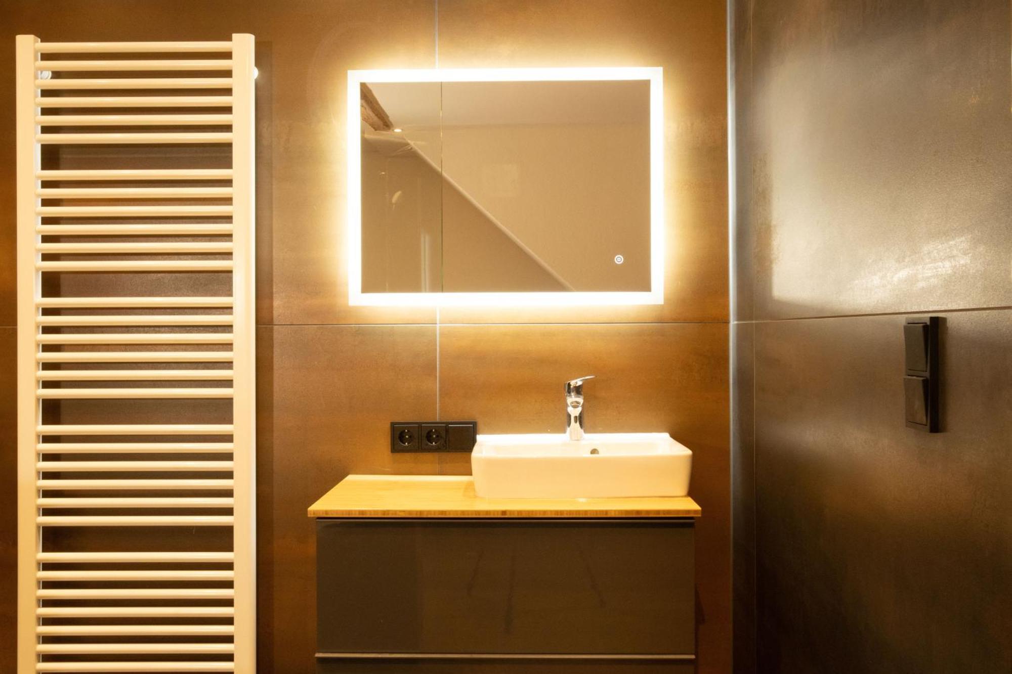 Loft Apartment Mit Grosser Badewanne A Mugeln Экстерьер фото