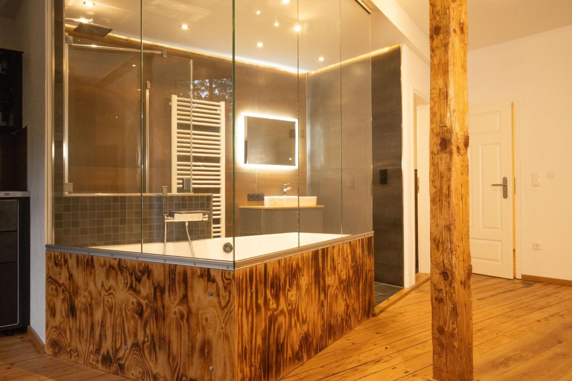 Loft Apartment Mit Grosser Badewanne A Mugeln Экстерьер фото