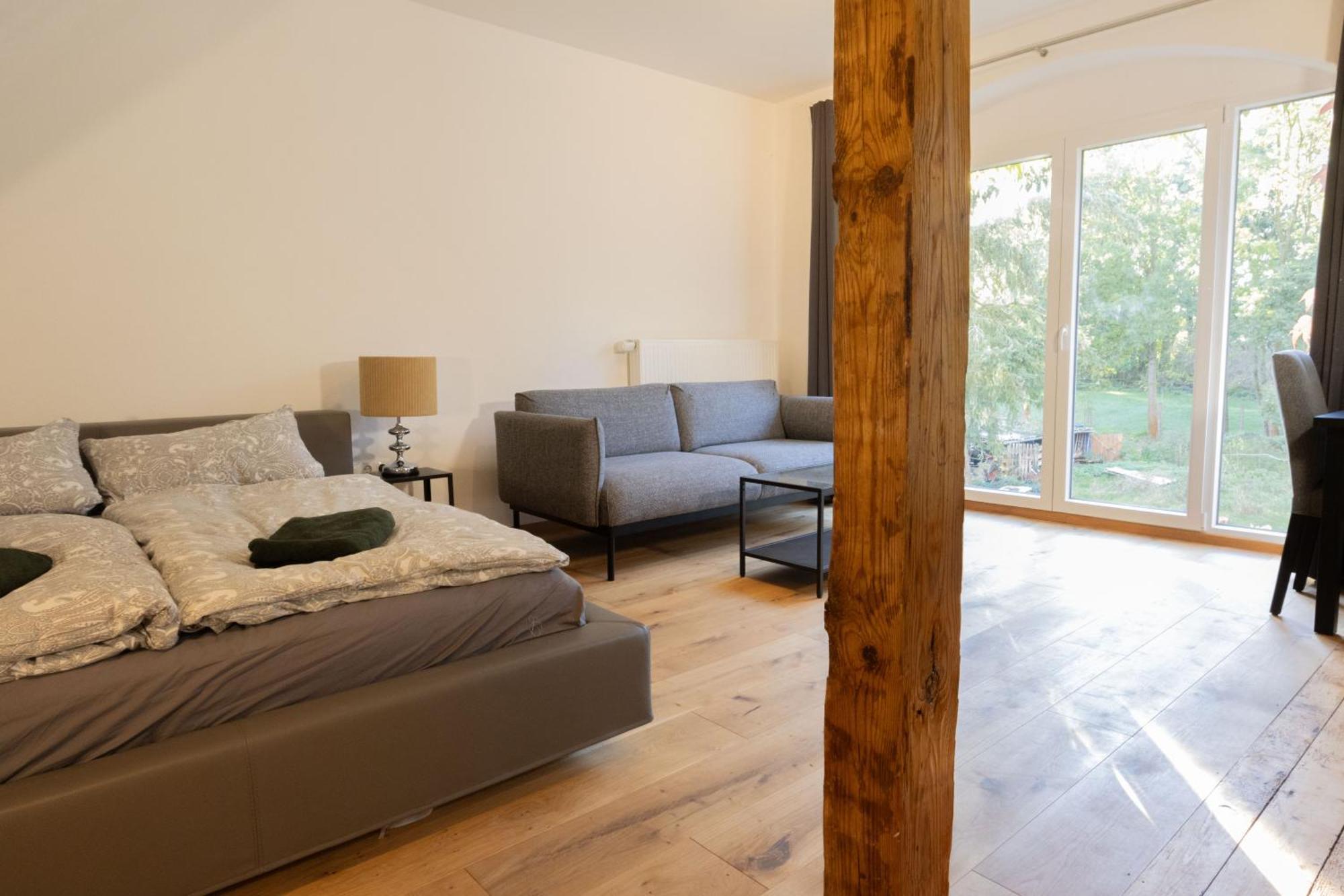 Loft Apartment Mit Grosser Badewanne A Mugeln Экстерьер фото
